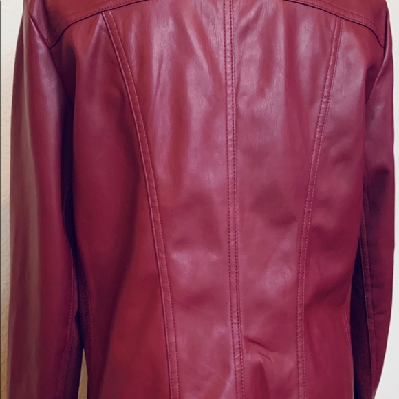 Liz Claiborne wing-collar Faux-Leather Coat - Picture 3 of 5
